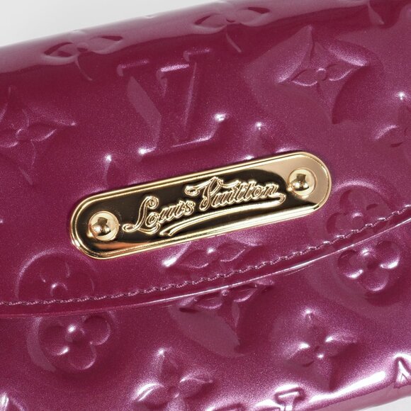 Louis Vuitton Sunset Boulevard Vernis Patent Leather Clutch Bag - Picture 13 of 14